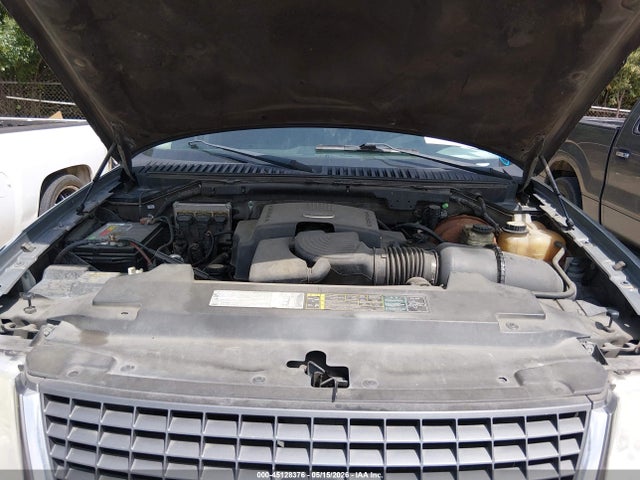 2003 Ford Expedition Xlt მანქანა იყიდება აუქციონზე, vin: 1FMPU15L93LB45418, აუქციონის ნომერი: 45128376