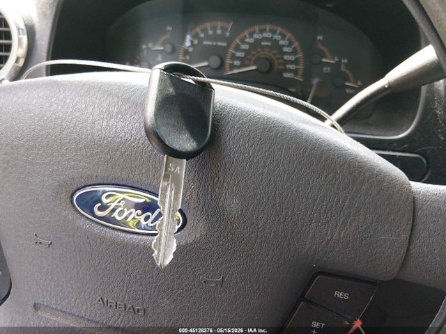 2003 Ford Expedition Xlt მანქანა იყიდება აუქციონზე, vin: 1FMPU15L93LB45418, აუქციონის ნომერი: 45128376