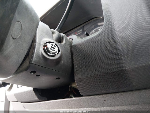 45128380 :رقم المزاد ، 1FDSE3FL6ADA82951 vin ، 2010 Ford E-350 Cutaway مزاد بيع