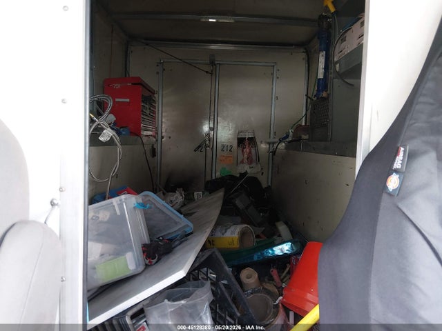 45128380 :رقم المزاد ، 1FDSE3FL6ADA82951 vin ، 2010 Ford E-350 Cutaway مزاد بيع