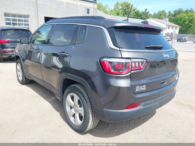 3C4NJDBB7JT435689 Jeep Compass Latitude 4x4
