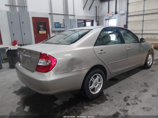 45128394 :رقم المزاد ، 4T1BE32K92U639592 vin ، 2002 Toyota Camry Le مزاد بيع