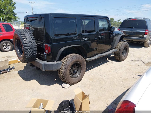 45128398 :رقم المزاد ، 1C4BJWEG3CL253251 vin ، 2012 Jeep Wrangler Unlimited Sahara مزاد بيع