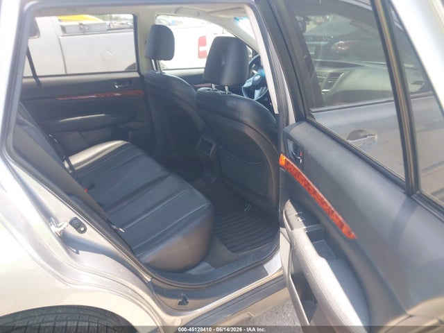 2011 Subaru Outback 3.6r Limited მანქანა იყიდება აუქციონზე, vin: 4S4BRDKC3B2422540, აუქციონის ნომერი: 45128410
