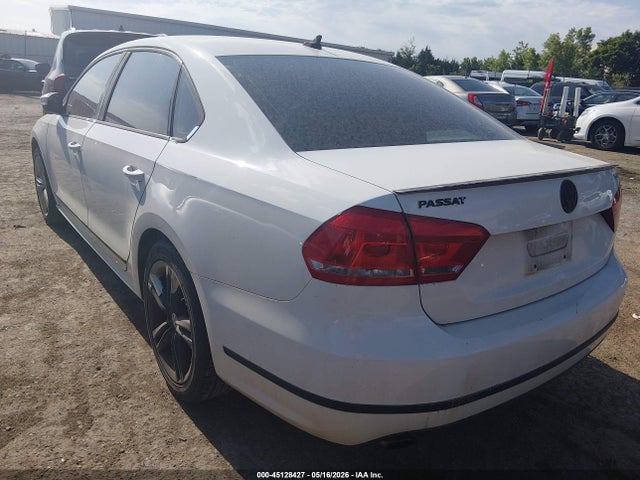 Продаж на аукціоні авто 2015 Volkswagen Passat 1.8t Sel Premium, vin: 1VWCS7A38FC073050, номер лоту: 45128427