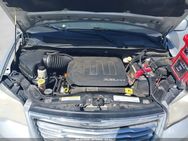 2012 Chrysler Town & Country Touring მანქანა იყიდება აუქციონზე, vin: 2C4RC1BG8CR258811, აუქციონის ნომერი: 45128456