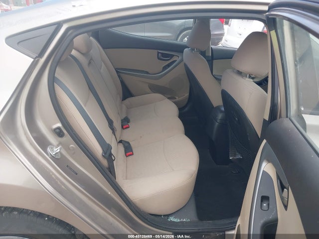 Продажа на аукционе авто 2016 Hyundai Elantra Se, vin: 5NPDH4AE8GH736127, номер лота: 45128469