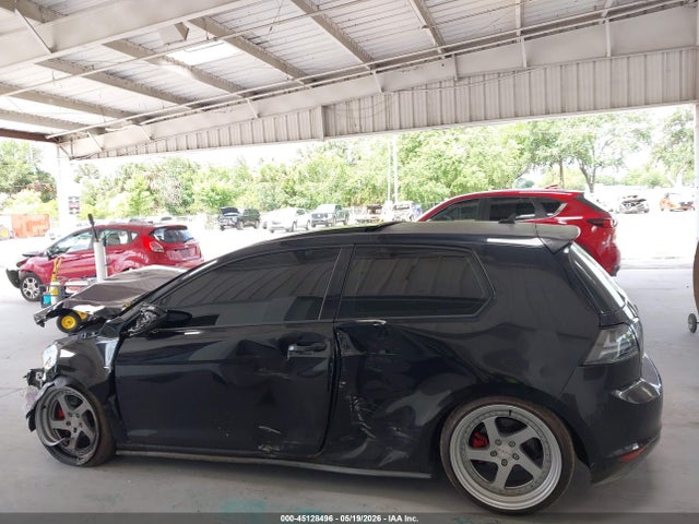 Продажа на аукционе авто 2015 Volkswagen Golf Gti 2.0t Se 2-door, vin: 3VWYT7AU5FM056698, номер лота: 45128496