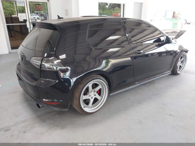 Продажа на аукционе авто 2015 Volkswagen Golf Gti 2.0t Se 2-door, vin: 3VWYT7AU5FM056698, номер лота: 45128496