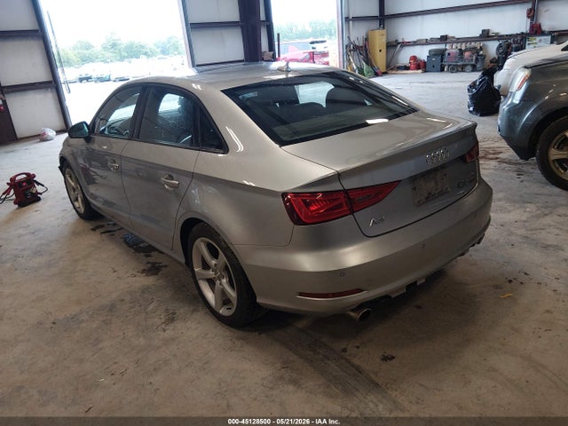 Продаж на аукціоні авто 2016 Audi A3 2.0t Premium, vin: WAUB8GFF5G1083755, номер лоту: 45128500