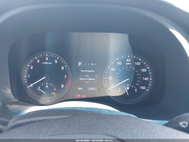 KM8J23A47JU773555 Hyundai TUCSON SE