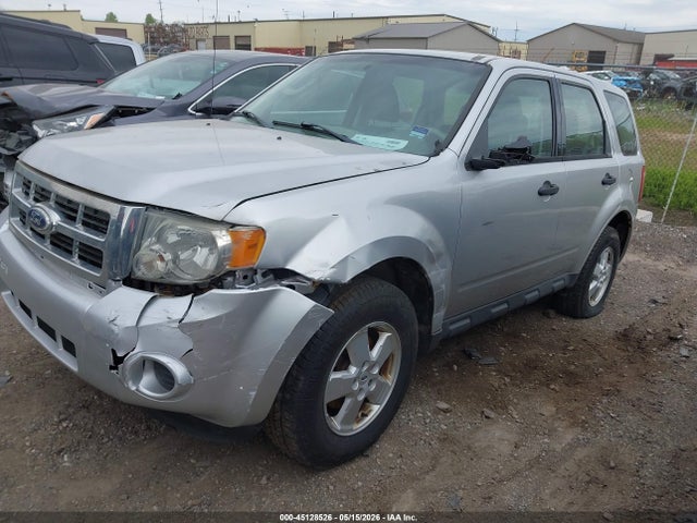 Продажа на аукционе авто 2010 Ford Escape Xls, vin: 1FMCU0C7XAKA62887, номер лота: 45128526