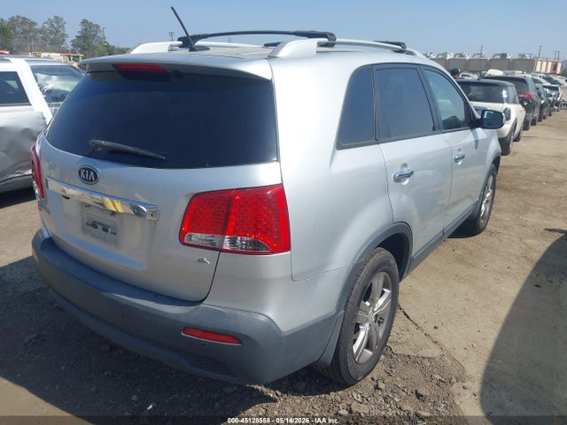 45128558 :رقم المزاد ، 5XYKU3A6XCG293017 vin ، 2012 Kia Sorento Ex مزاد بيع