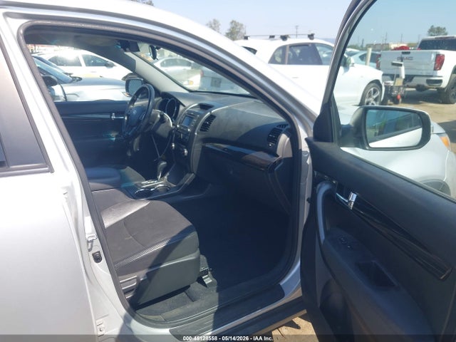 45128558 :رقم المزاد ، 5XYKU3A6XCG293017 vin ، 2012 Kia Sorento Ex مزاد بيع