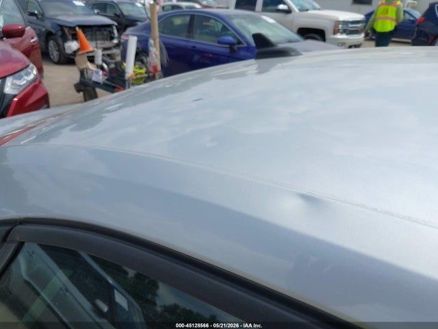 1VWAT7A35FC047610 Volkswagen Passat 1.8t Wolfsburg Edition