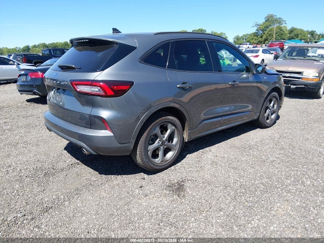 45128573 :رقم المزاد ، 1FMCU0MNXPUA05955 vin ، 2023 Ford Escape St-line مزاد بيع