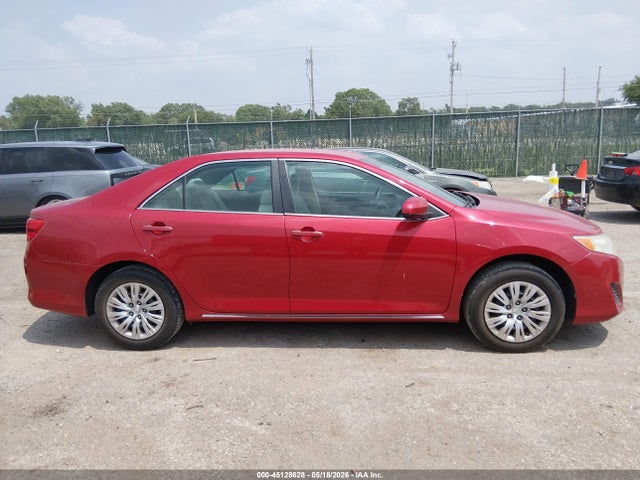 4T1BF1FK9EU827464 Toyota CAMRY LE