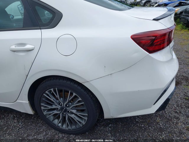 45128637 :رقم المزاد ، 3KPF54AD6PE605744 vin ، 2023 Kia Forte Gt-line مزاد بيع