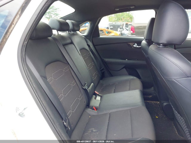 45128637 :رقم المزاد ، 3KPF54AD6PE605744 vin ، 2023 Kia Forte Gt-line مزاد بيع