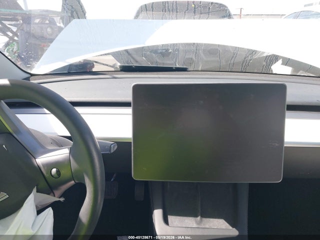 Tesla Model 3 Rear-wheel Drive 2023 5YJ3E1EA2PF590381 Image 18