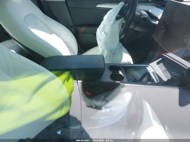 Tesla Model 3 Rear-wheel Drive 2023 5YJ3E1EA2PF590381 Image 5