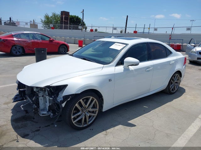 Lexus IS 200T 2017 JTHBA1D26H5044508 Image 2