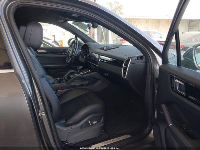45128683 :رقم المزاد ، WP1AB2AY9KDA64823 vin ، 2019 Porsche Cayenne S مزاد بيع