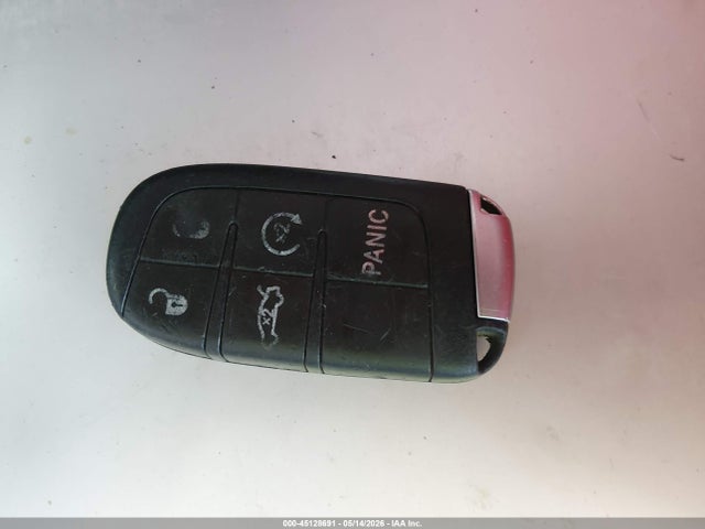 Продаж на аукціоні авто 2015 Dodge Challenger Sxt Plus, vin: 2C3CDZBG1FH758132, номер лоту: 45128691