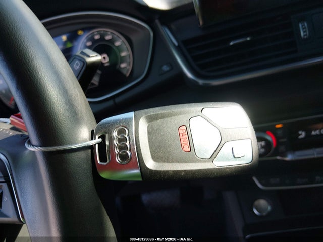 45128696 :رقم المزاد ، WA15AAFY5N2083288 vin ، 2022 Audi Q5 Sportback Premium Plus 45 Tfsi S Line Quattro S Tronic مزاد بيع