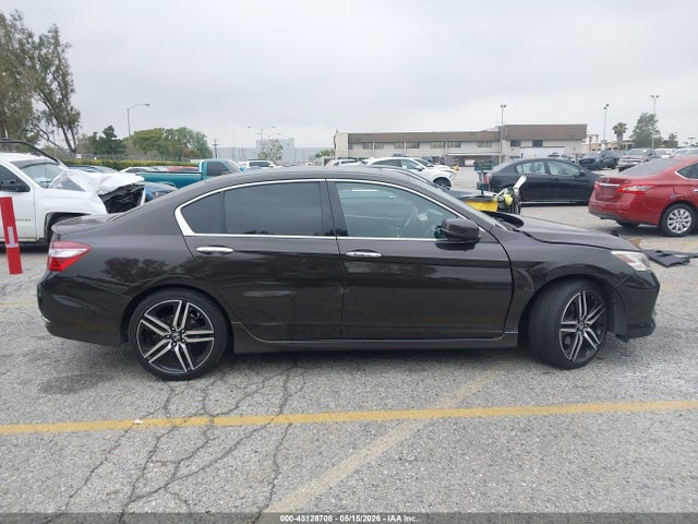 1HGCR3F95HA014512 Honda Accord Touring V6