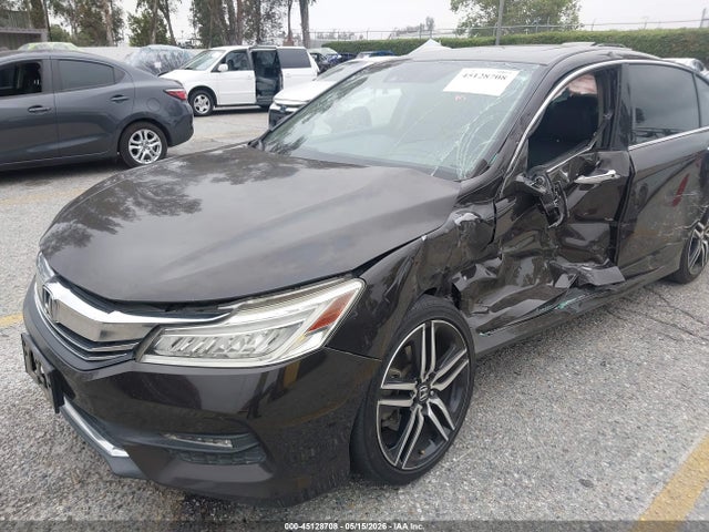 1HGCR3F95HA014512 Honda Accord Touring V6