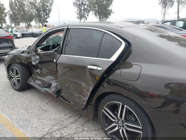 1HGCR3F95HA014512 Honda Accord Touring V6