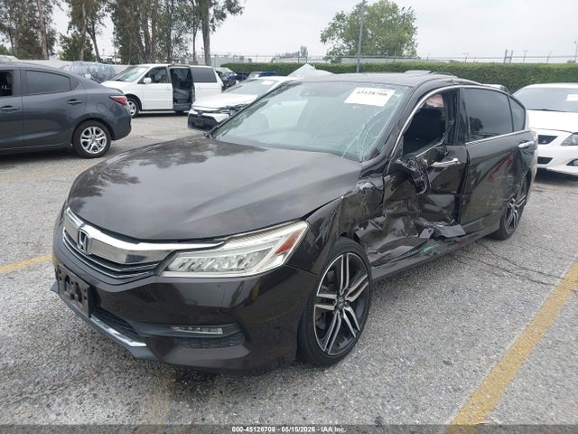 1HGCR3F95HA014512 Honda Accord Touring V6