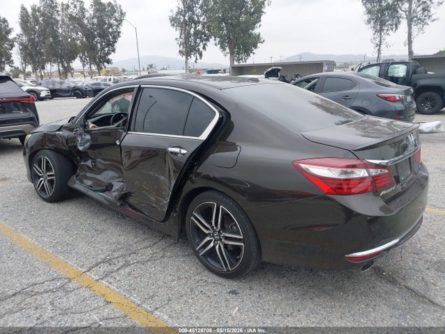 1HGCR3F95HA014512 Honda Accord Touring V6