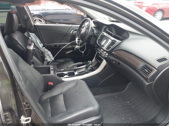 1HGCR3F95HA014512 Honda Accord Touring V6