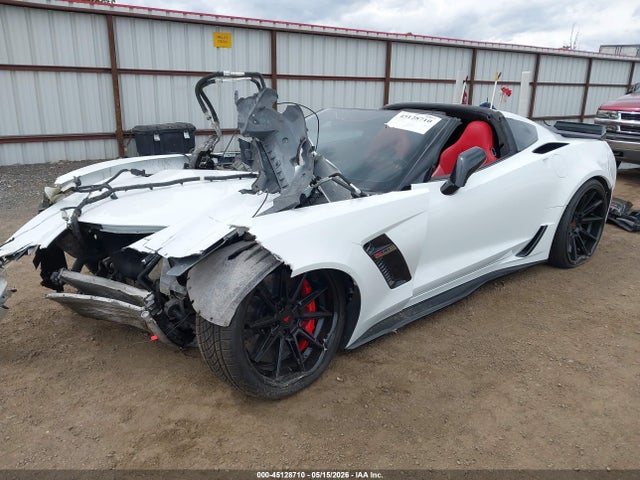 Chevrolet Corvette Z06 2016 1G1YU2D69G5603231 Image 2