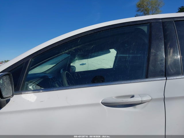 Продажа на аукционе авто 2017 Ford Fusion Hybrid Se, vin: 3FA6P0LU5HR386260, номер лота: 45128716