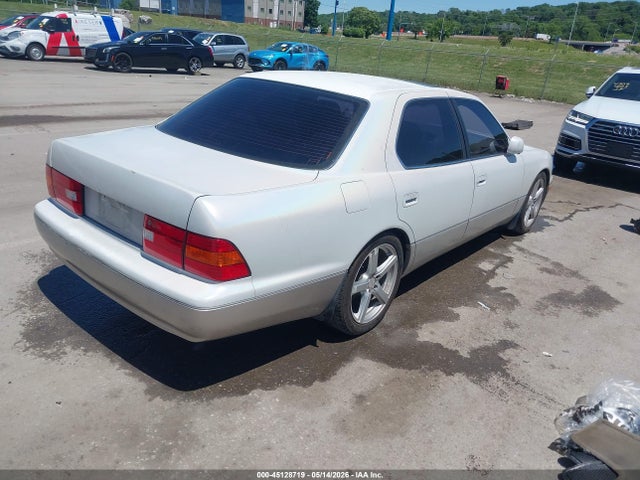 Продаж на аукціоні авто 1998 Lexus Ls 400, vin: JT8BH28F5W0125069, номер лоту: 45128719