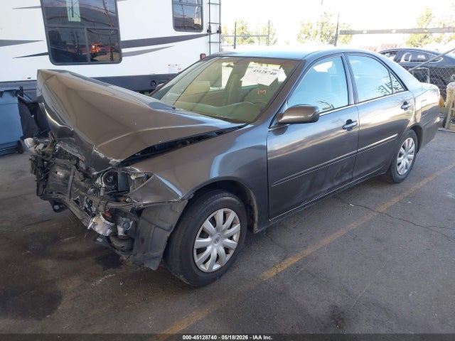 Продажа на аукционе авто 2005 Toyota Camry Le, vin: 4T1BE30K45U636980, номер лота: 45128740