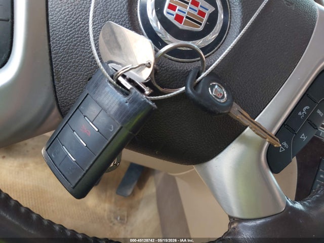 Продаж на аукціоні авто 2011 Cadillac Escalade Esv Premium, vin: 1GYS4JEF1BR291147, номер лоту: 45128742
