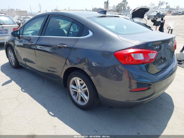 1G1BE5SM8H7181173 Chevrolet Cruze Lt Auto