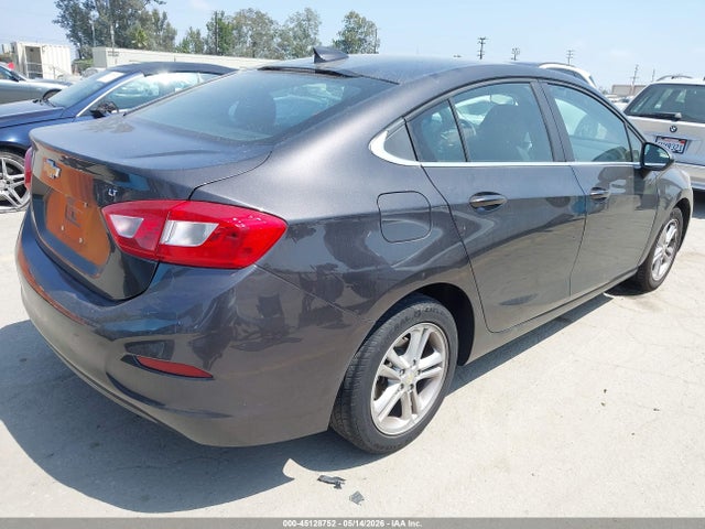1G1BE5SM8H7181173 Chevrolet Cruze Lt Auto