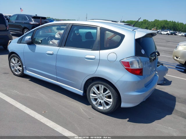 45128758 :رقم المزاد ، JHMGE8H40AC031382 vin ، 2010 Honda Fit Sport مزاد بيع
