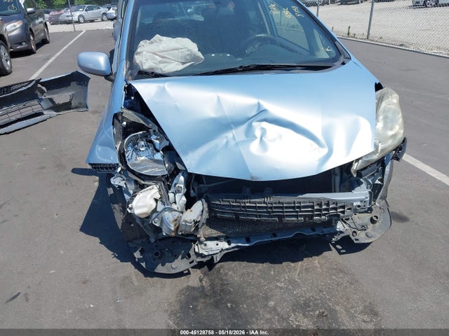 45128758 :رقم المزاد ، JHMGE8H40AC031382 vin ، 2010 Honda Fit Sport مزاد بيع