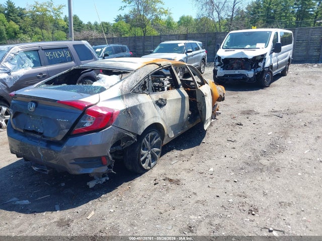 Honda Civic Sport 2019 19XFC2F80KE201465 Image 4
