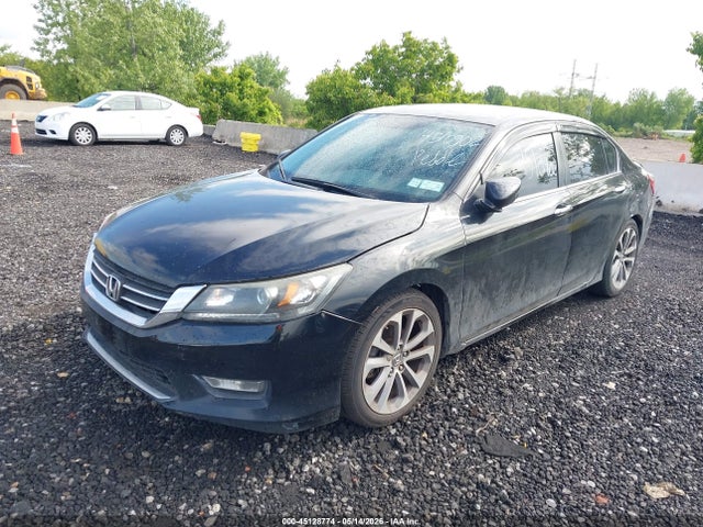 2015 Honda Accord Sport მანქანა იყიდება აუქციონზე, vin: 1HGCR2F52FA060738, აუქციონის ნომერი: 45128774