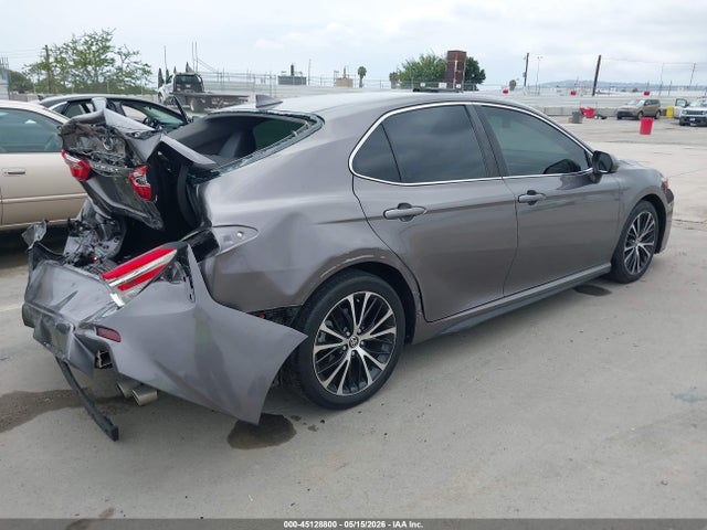 45128800 :رقم المزاد ، 4T1G11AK2LU375852 vin ، 2020 Toyota Camry Se مزاد بيع