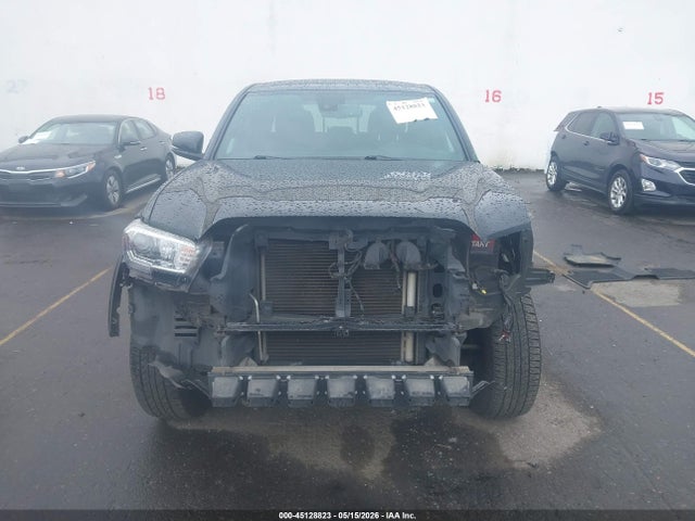3TMCZ5AN5NM490868 Toyota Tacoma Trd Off Road