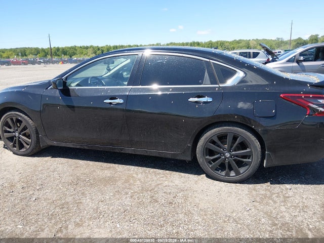 2018 Nissan Altima 2.5 Sr მანქანა იყიდება აუქციონზე, vin: 1N4AL3AP1JC281627, აუქციონის ნომერი: 45128830