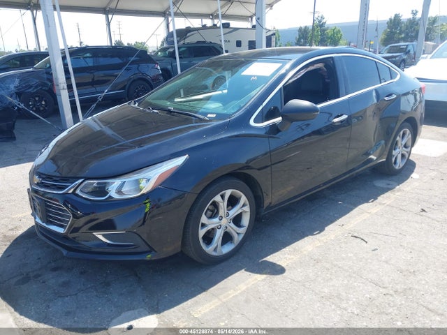 Chevrolet Cruze Premier Auto 2017 1G1BF5SM1H7249746 Image 2
